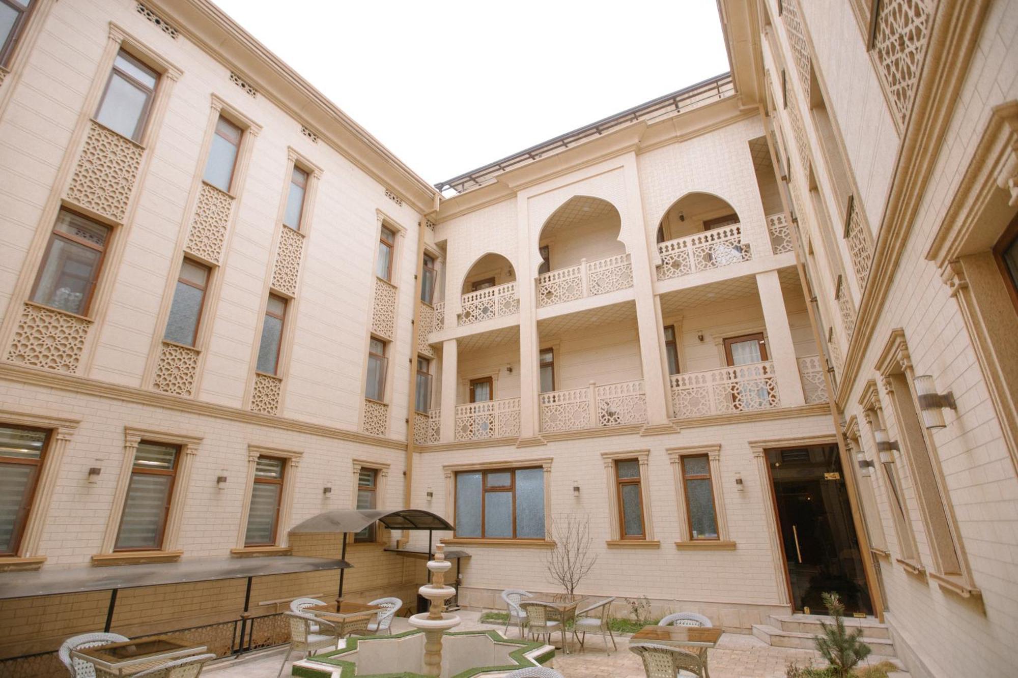 Dendi Plaza Hotel Buhara Exterior foto